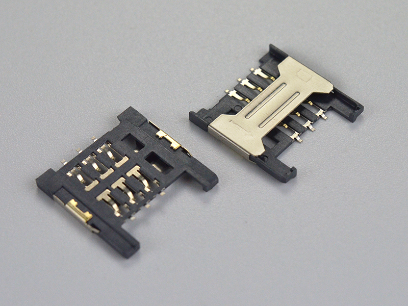 连桥带档卡座连接器